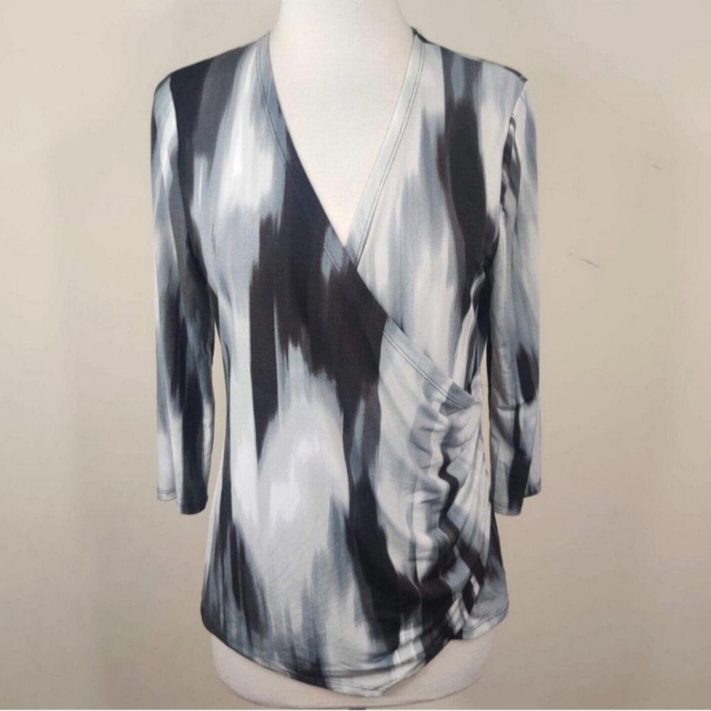 JENNIFER LOPEZ Surplice Neck Faux Wrap Top